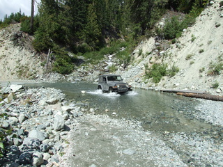 jeep_creek_crossing-320x240.jpg