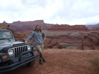 jeep_dan_canyonlands-320x240.jpg